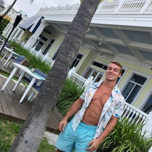 Meet your Posher, Kyle